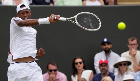 Wimbledon, Eubanks befason Tsitsipasin dhe kalon në cerekfinale (VIDEO)