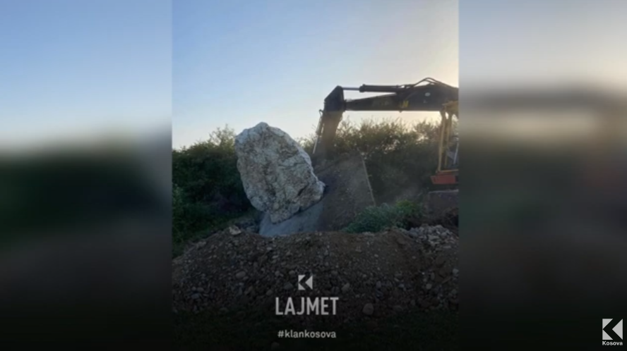Pronari i tokës s'e do gurin e Nënës Pashkë, “fajtor” Kurti (VIDEO)