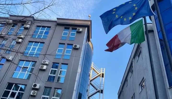 ambasada e italise