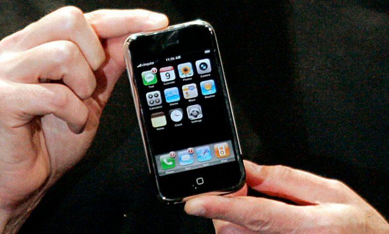 iPhone i gjeneratës së parë nga viti 2007 shitet për 190 mijë dollarë