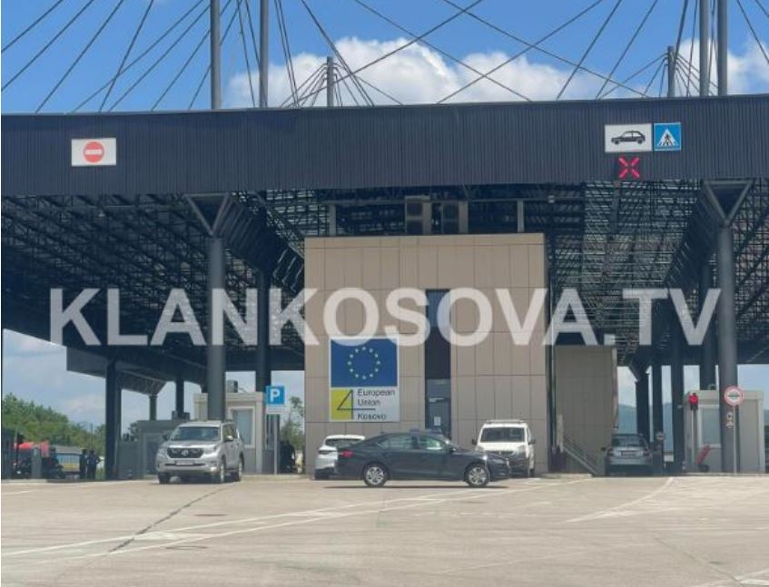 Deri në pesë orë pritjet për të dalë nga Merdarja