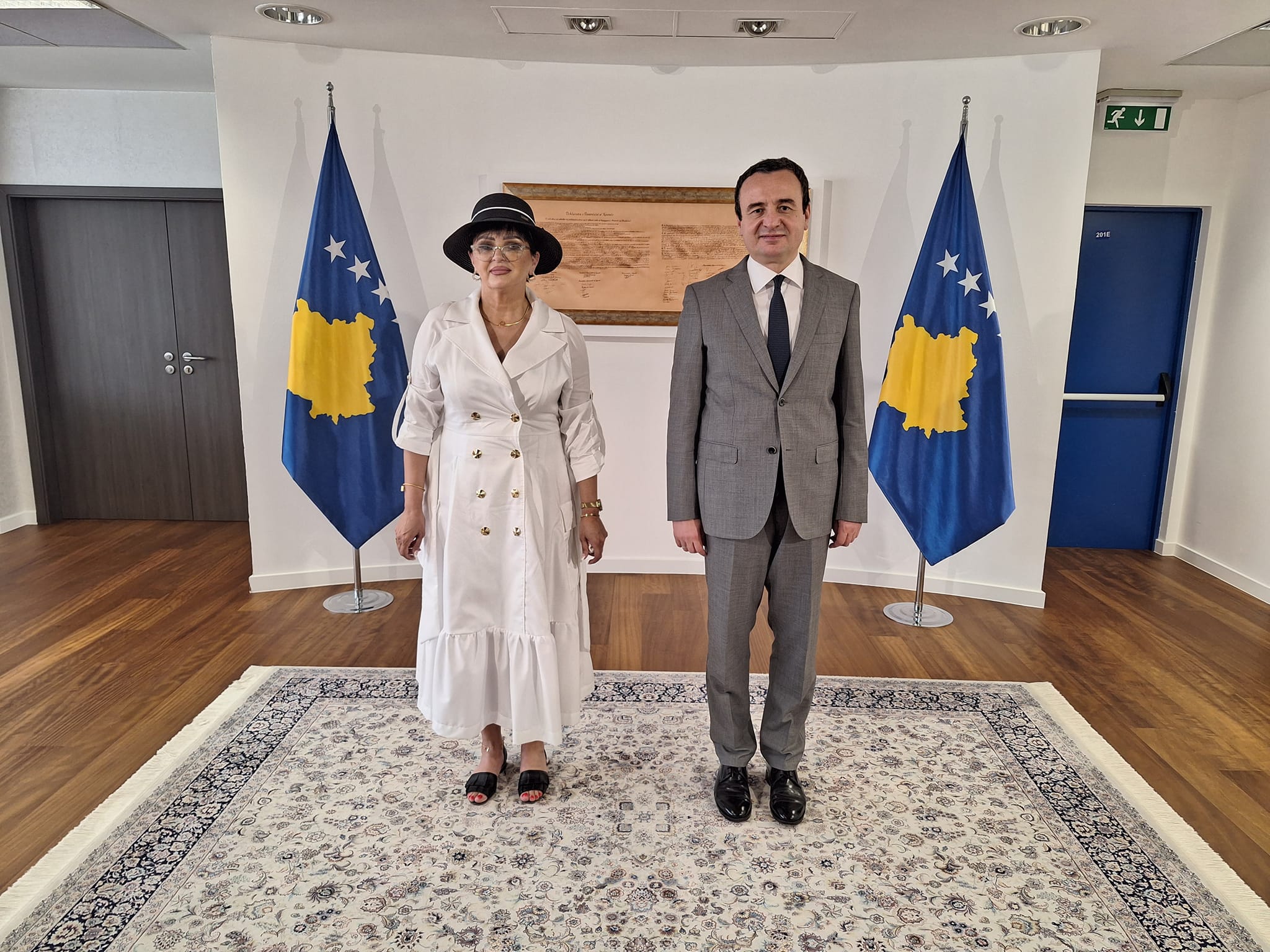 slagjana pantoviq albin kurti
