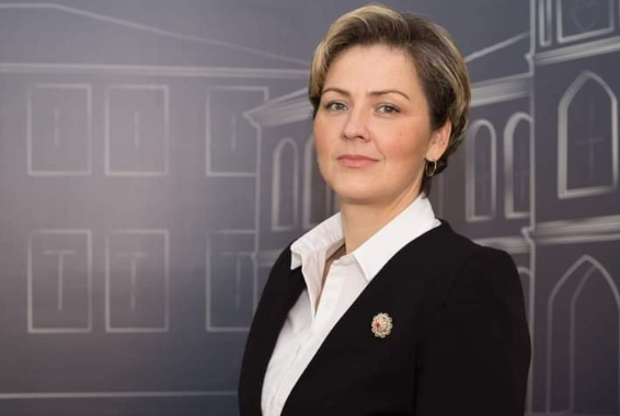 Ardita Sinani zgjidhet kryetare e Preshevës