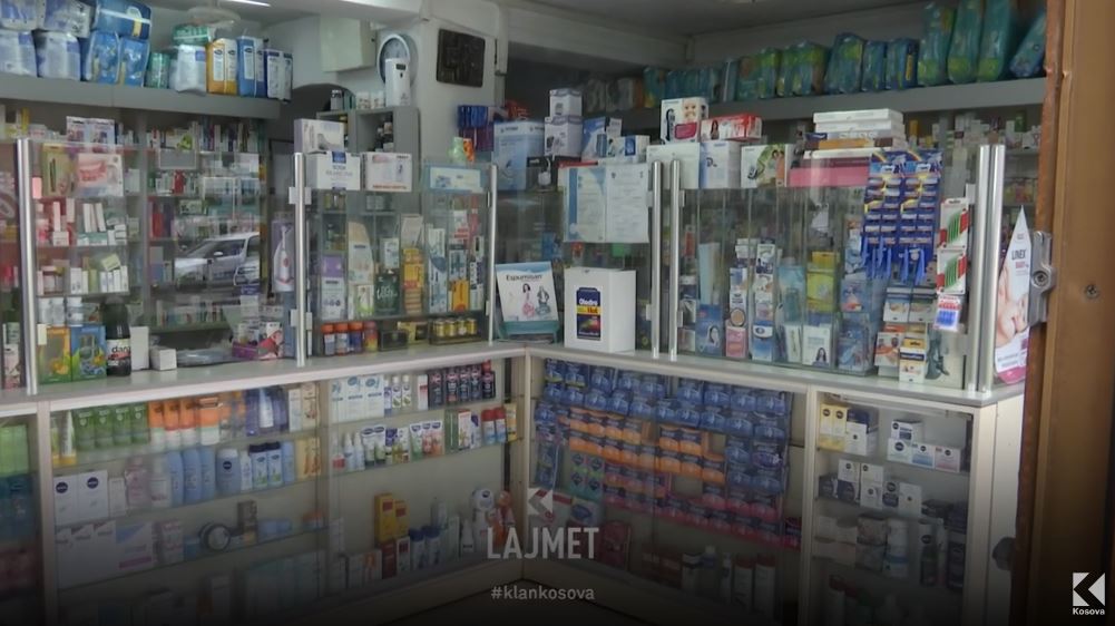 Nga tetori pesë barnatore të kryeqytetit punojnë natën (VIDEO)