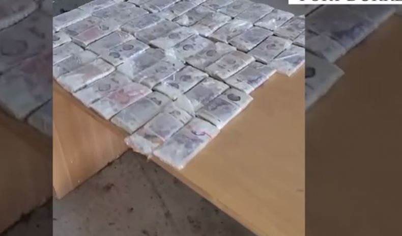 Tentoi të fuste mbi 100 mijë paund në Shqipëri, arrestohet 30 vjeçari që vinte nga Anglia