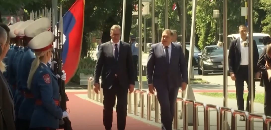 Orban fton në Budapest Vuçiqin e Dodikun, por jo edhe Kurtin e Osmanin (VIDEO)