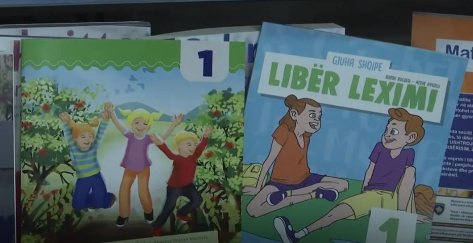 Konfirmimi i botuesve: Librat, megjithatë u shtrenjtuan (VIDEO)