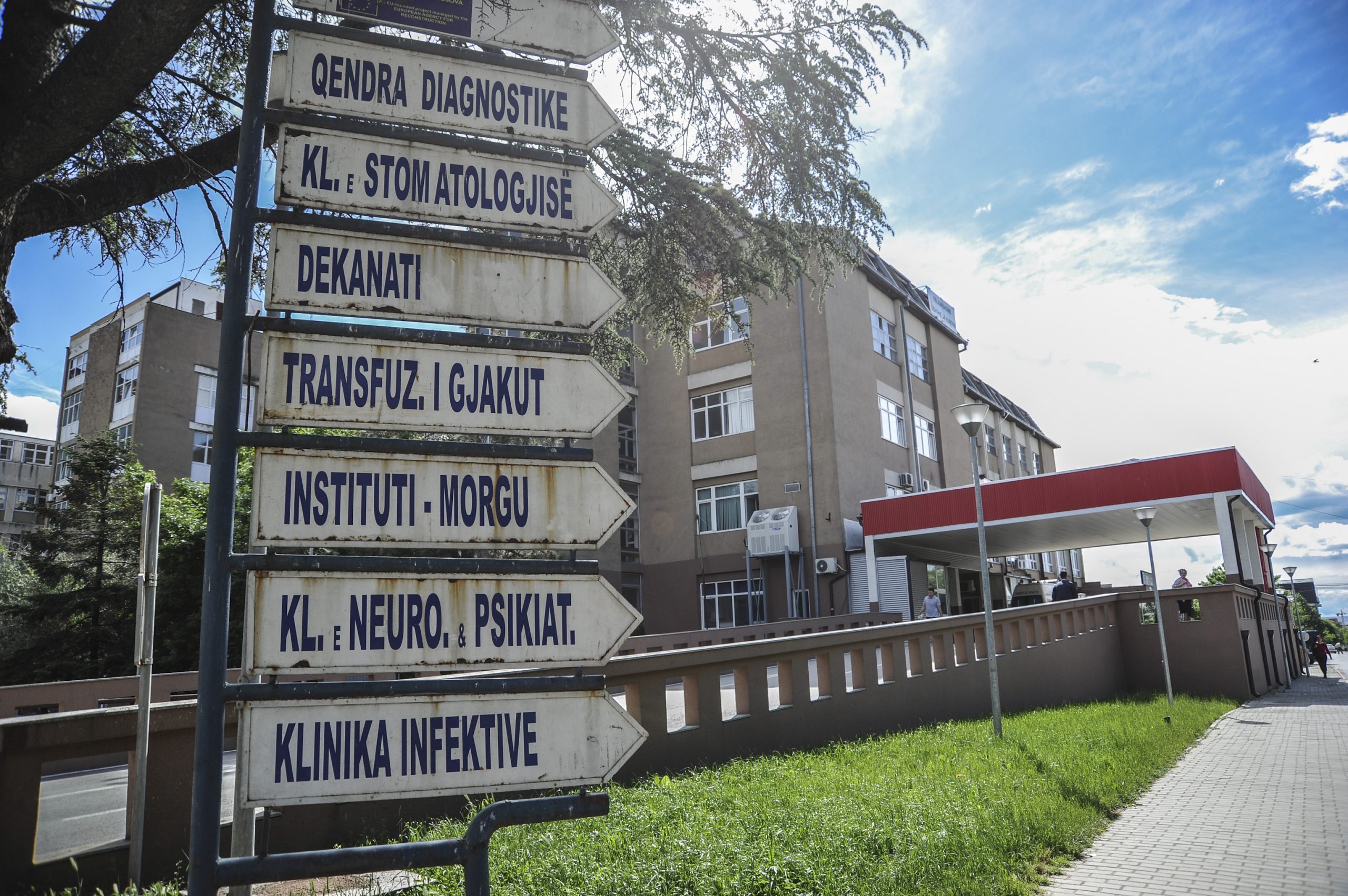 Shkurtohet lista e pritjes për rezonancë magnetike në Radiologji