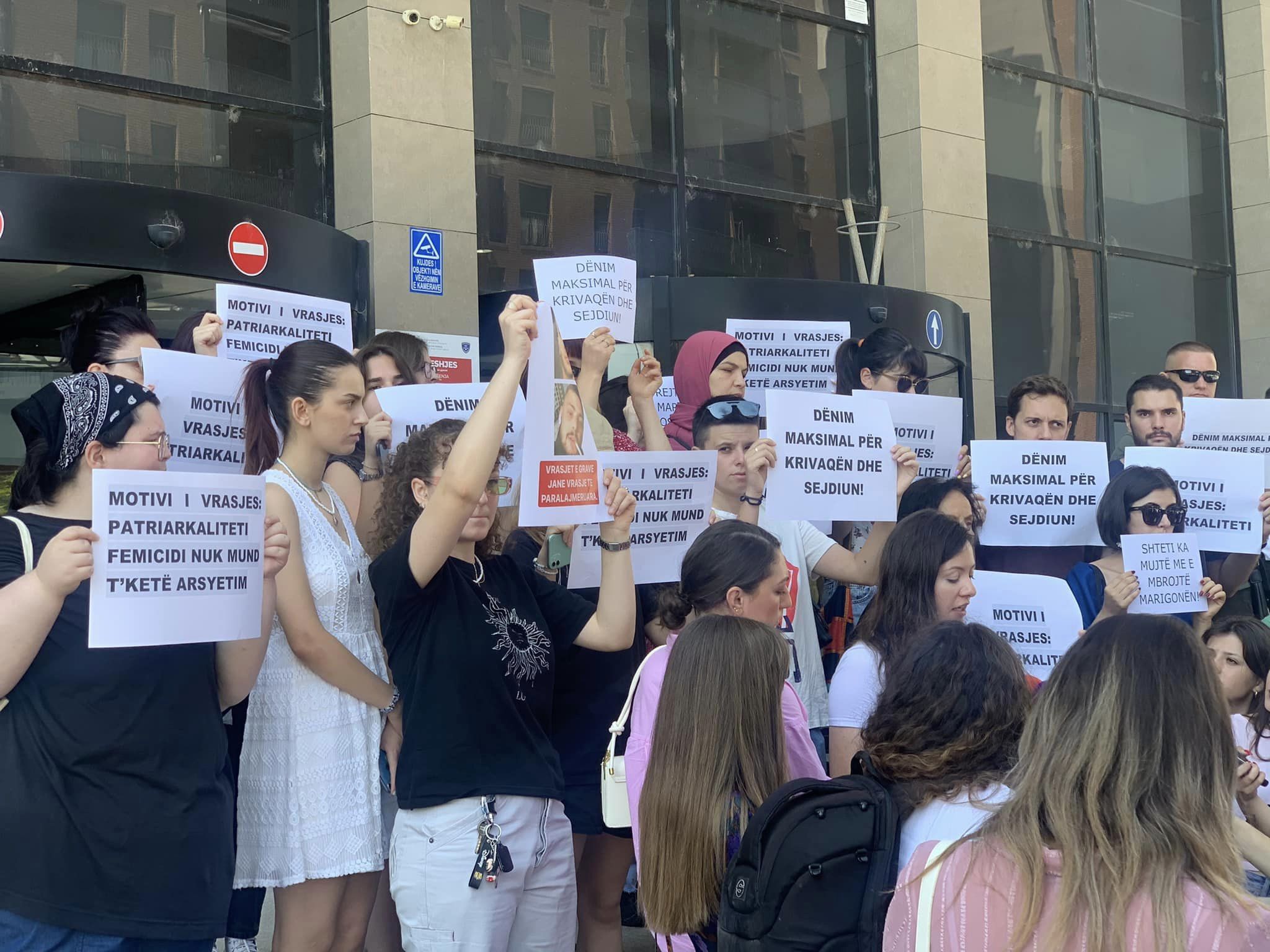 Kolektivi për Mendim dhe Veprim Feminist: Më në fund, pak drejtësi për Marigona Osmanin