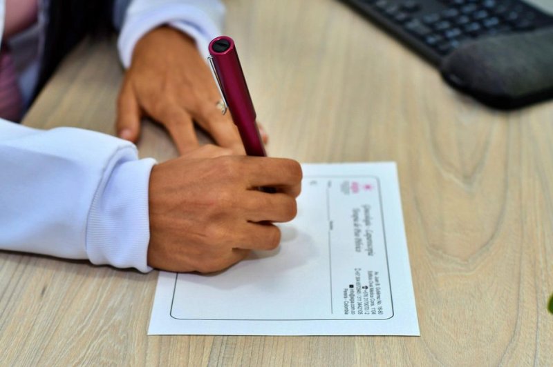 Statinat mund të ulin rrezikun e sulmit të mëvonshëm në tru
