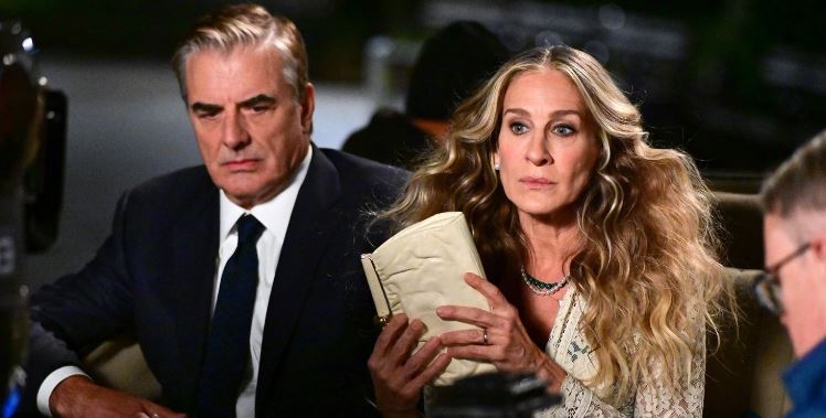 Chris Noth pranon se tradhtoi gruan e tij, mohon akuzat për sulm seksual
