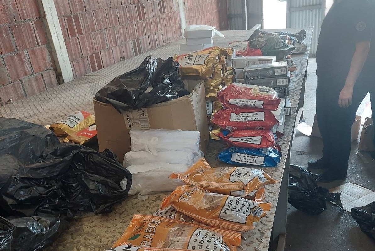 Dogana parandalon kontrabandën me duhan