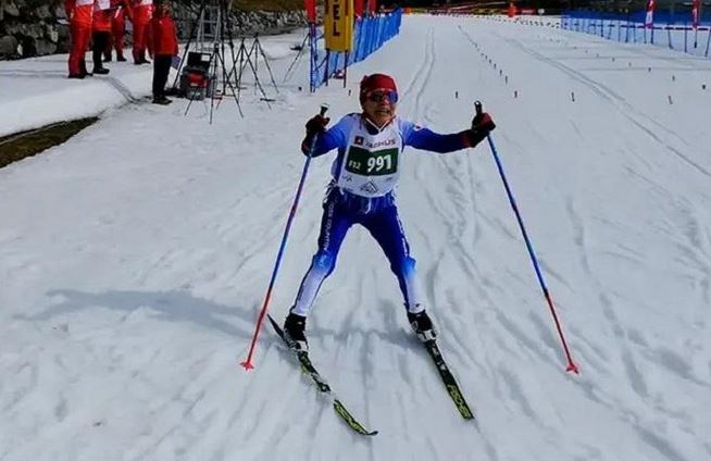Skiatorja më e vjetër në botë garon në moshën 88-vjeçare