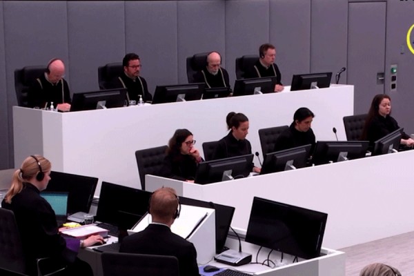 Trupi gjykues refuzon si provë një video që prokuroria tha se është ceremoni betimi e UÇK-së
