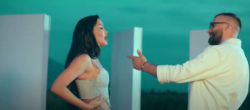 Elinel dhe Dafina Zeqiri sjellin ''A m'ke dashtë?'' (VIDEO)