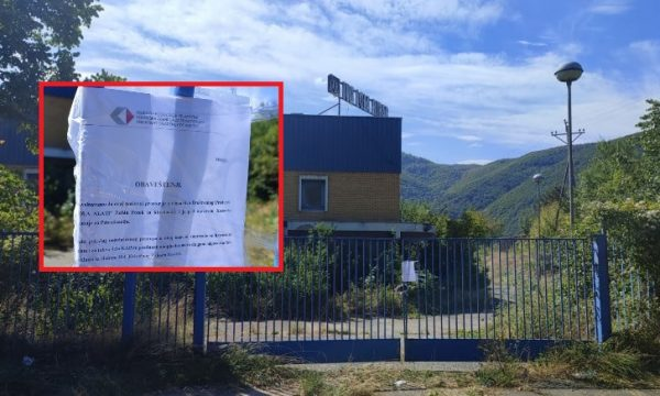 Policia me aksion në veri në një fabrikë në Zubin Potok