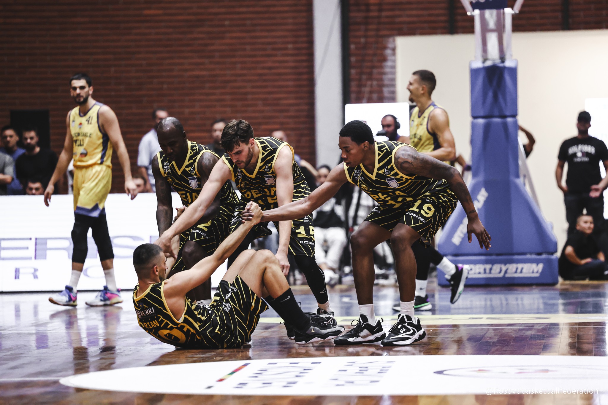 Peja i bashkohet Trepçës në finale të Superkupës