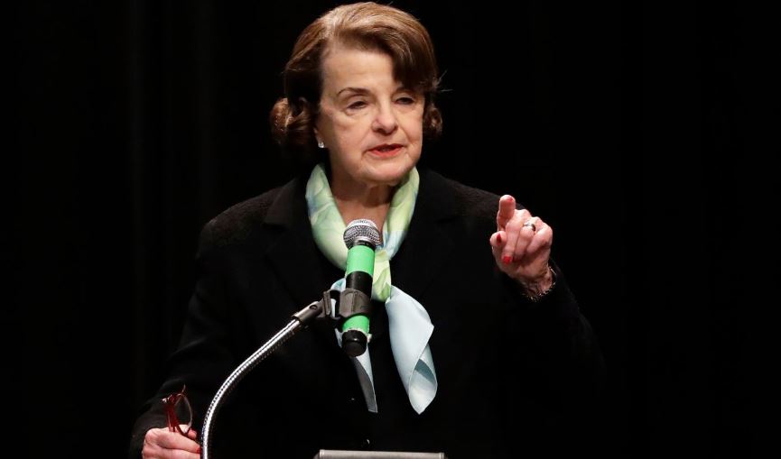 Vdes senatorja amerikane femër më jetëgjatë në histori Dianne Feinstein