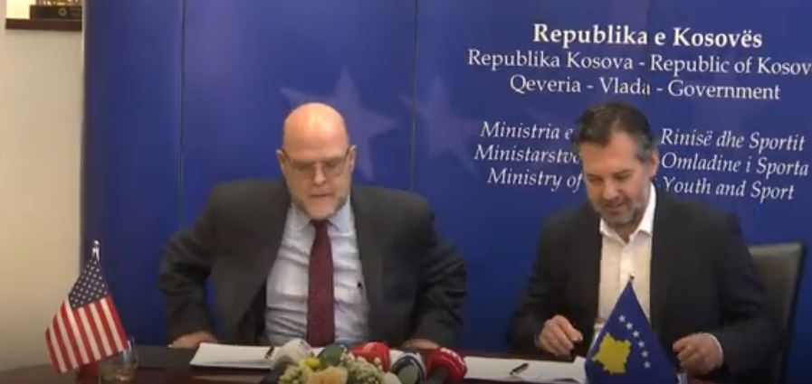 Vendi arkeologjik: ShBA-ja e Kosova e zbukurojnë Dresnikun (VIDEO)