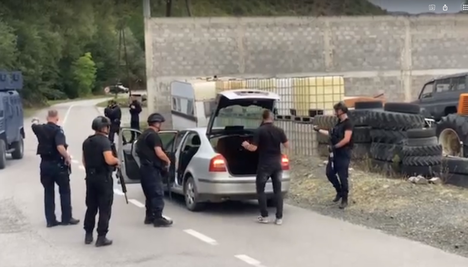 Policia kryen kontrolle të rrepta në Banjskë të Zveçanit (VIDEO)