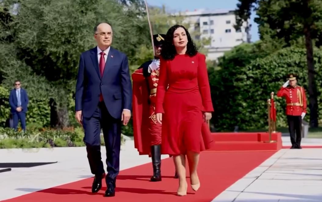 Begaj falënderon Osmanin për vizitën: Dy shtete, një komb (VIDEO)
