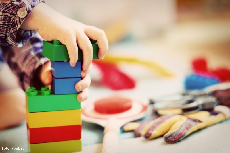 Teknologjia e gjurmimit të syve mund të ndihmojë në diagnostikimin e autizmit tek foshnjat