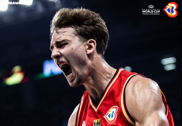 Gjermania e dërgon në shtëpi Amerikën, në finale të Botërorit takohet me Serbinë