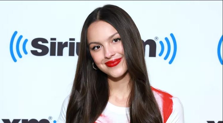 Olivia Rodrigo thotë se pati presion për krijmin e albumit të ri
