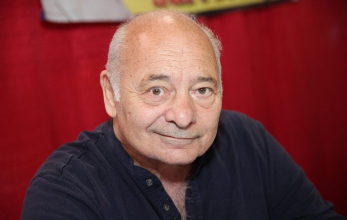 Vdes Burt Young, aktori te Rocky dhe The Sopranos