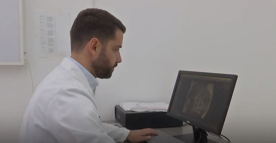 Shqiptaria bëhet me mjek olimpik (VIDEO)