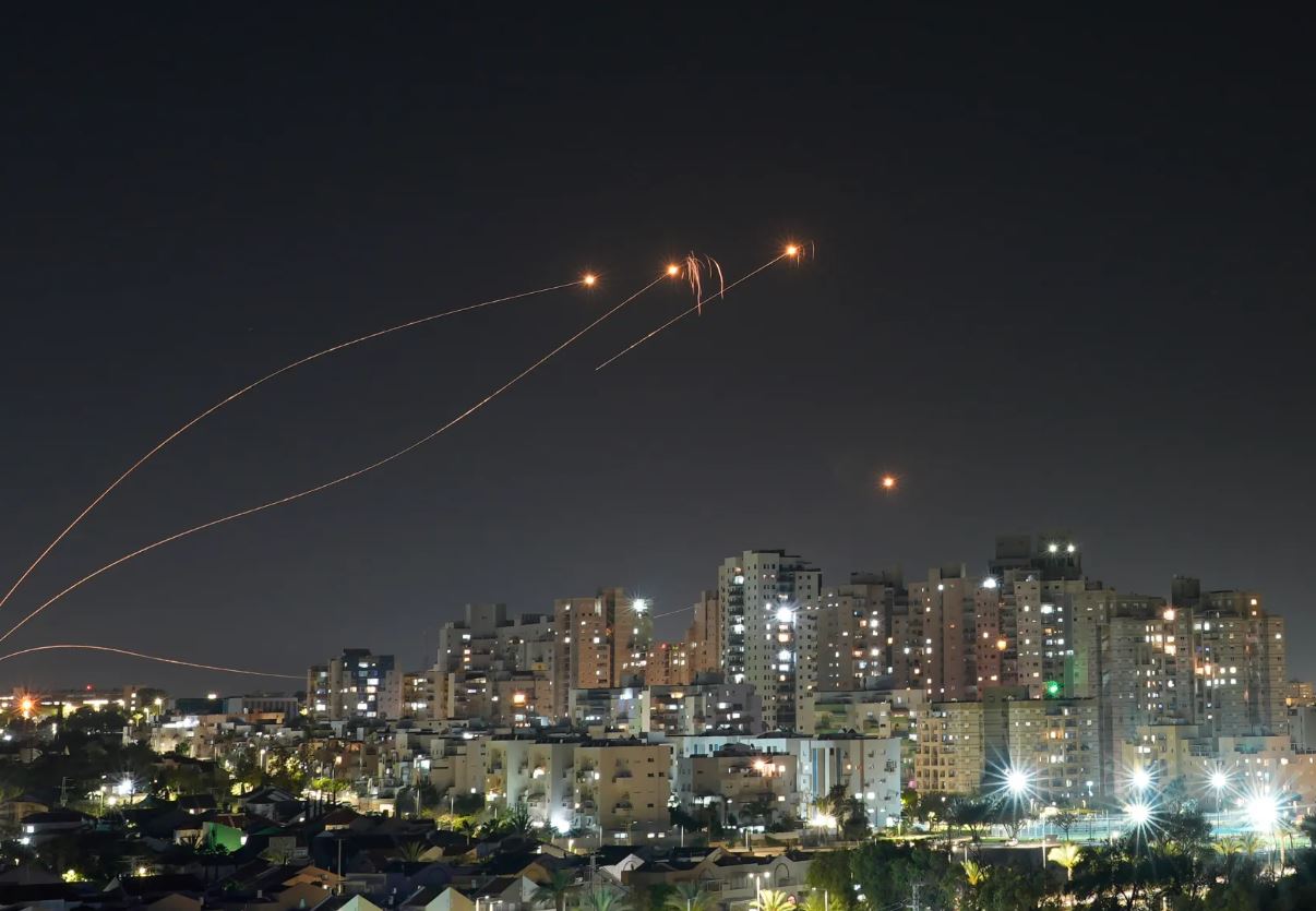 Izraeli shtrin "situatën speciale të sigurisë" në të gjithë territorin