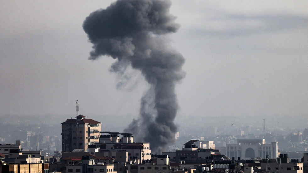 Hamasi thotë se rreth 50 pengje janë vrarë që nga fillimi i bombardimeve izraelite