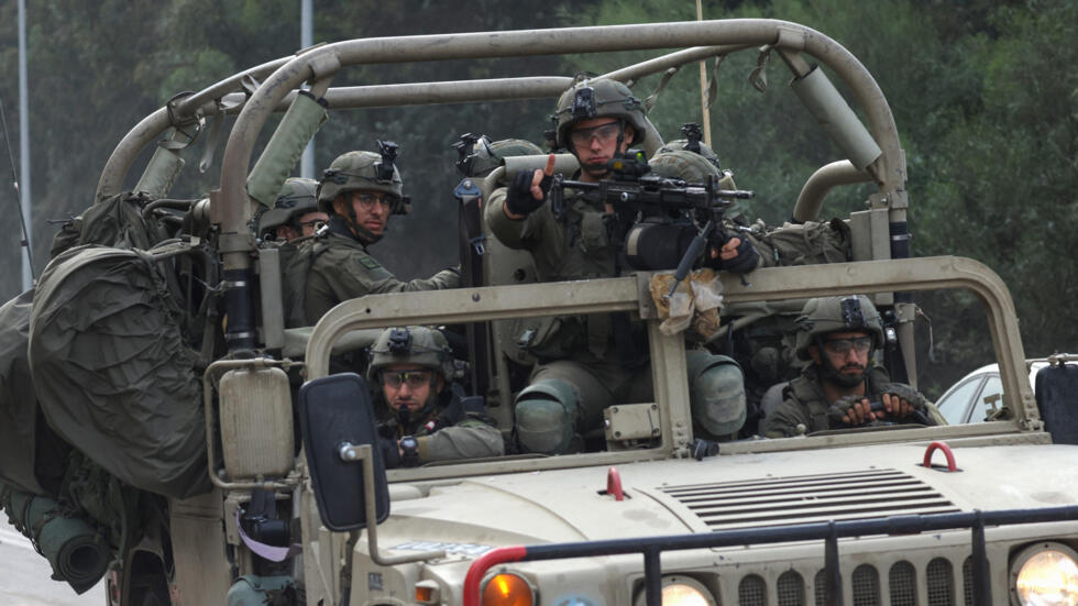 Trupat e 1500 militantëve të Hamasit janë gjetur, thotë ushtria izraelite