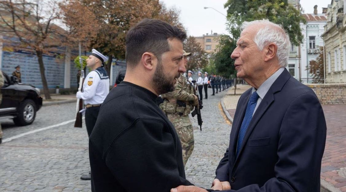 Borrell nga Kievi thotë se BE-ja do ta rrisë mbështetjen ndaj Ukrainës