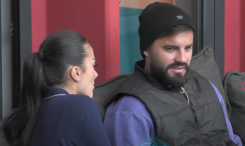 Meti bëhet melankolik: Thojsha m'sheh çika që s'jam mirë, prandaj m'u bënë sytë me lot (VIDEO)