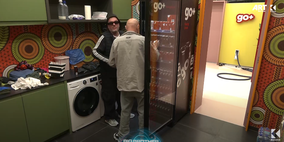 "Për 8 muaj i kam fituar 200 mijë euro në Tiktok", kujt s'po i besojnë Buci e Besi? (VIDEO)