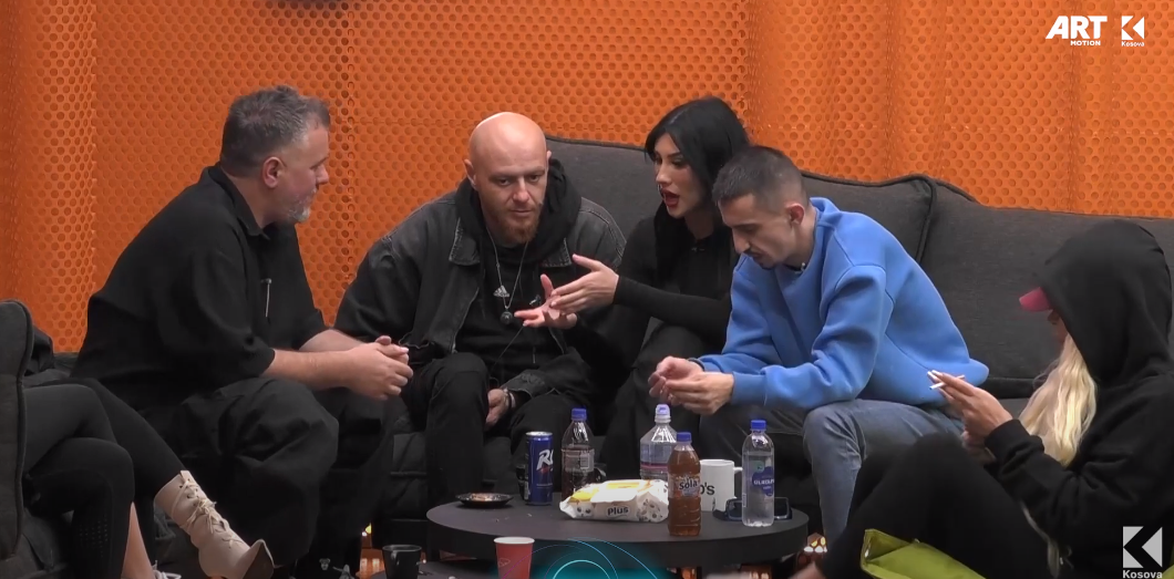 "Profesioni i 'hosteres', shumë i qëlluar", thotë Brikenda (VIDEO)