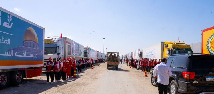 OKB thotë se 20 kamionë të tjerë me ndihma kaluan në Gaza