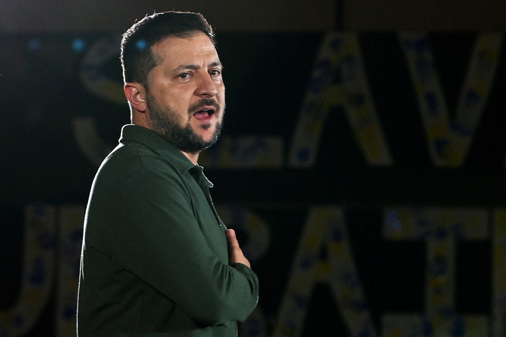 Zelensky shpalos planet për të zgjeruar industrinë e brendshme të mbrojtjes