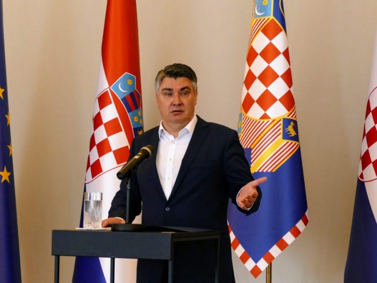 Milanoviq sot nis vizitën dyditore në Shqipëri