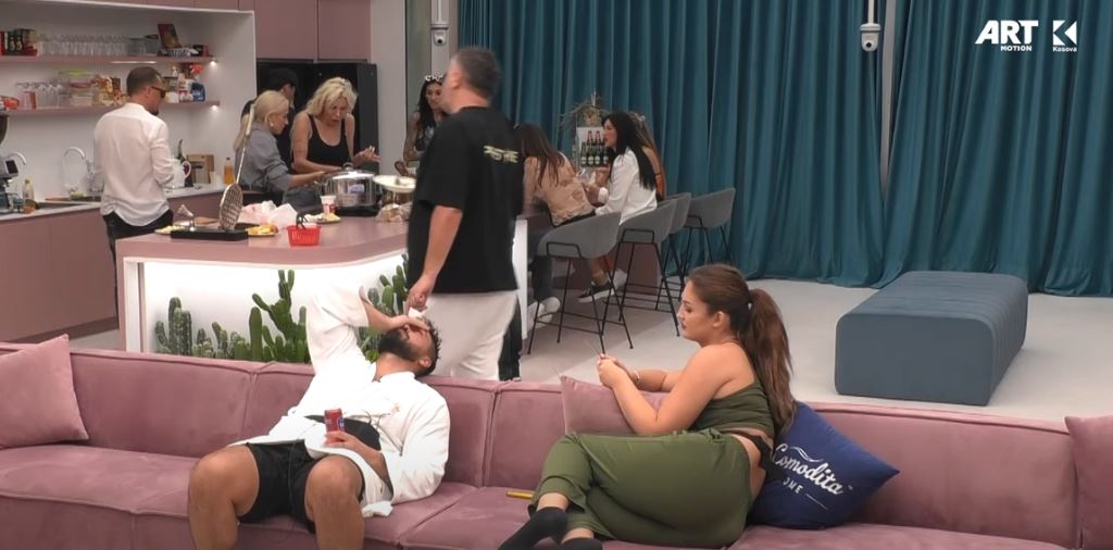 Azemi, Vesës: E kam një stres që nuk e kam pasur kurrë më herët (VIDEO)