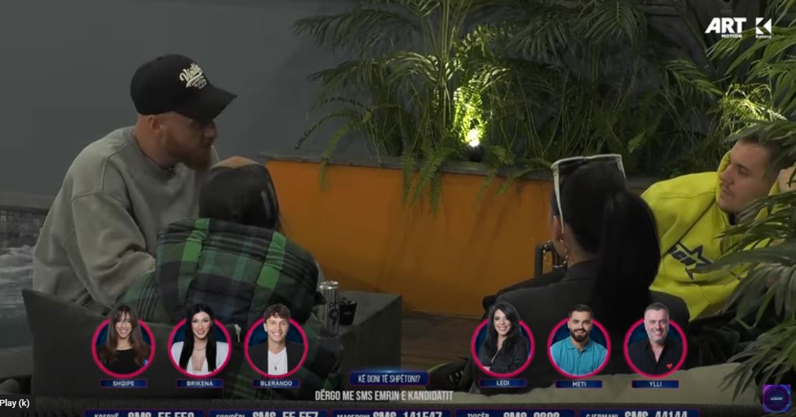 Besi tregon për puthjet në shfaqjet teatrale, a ishte gruaja e tij xheloze? (VIDEO)