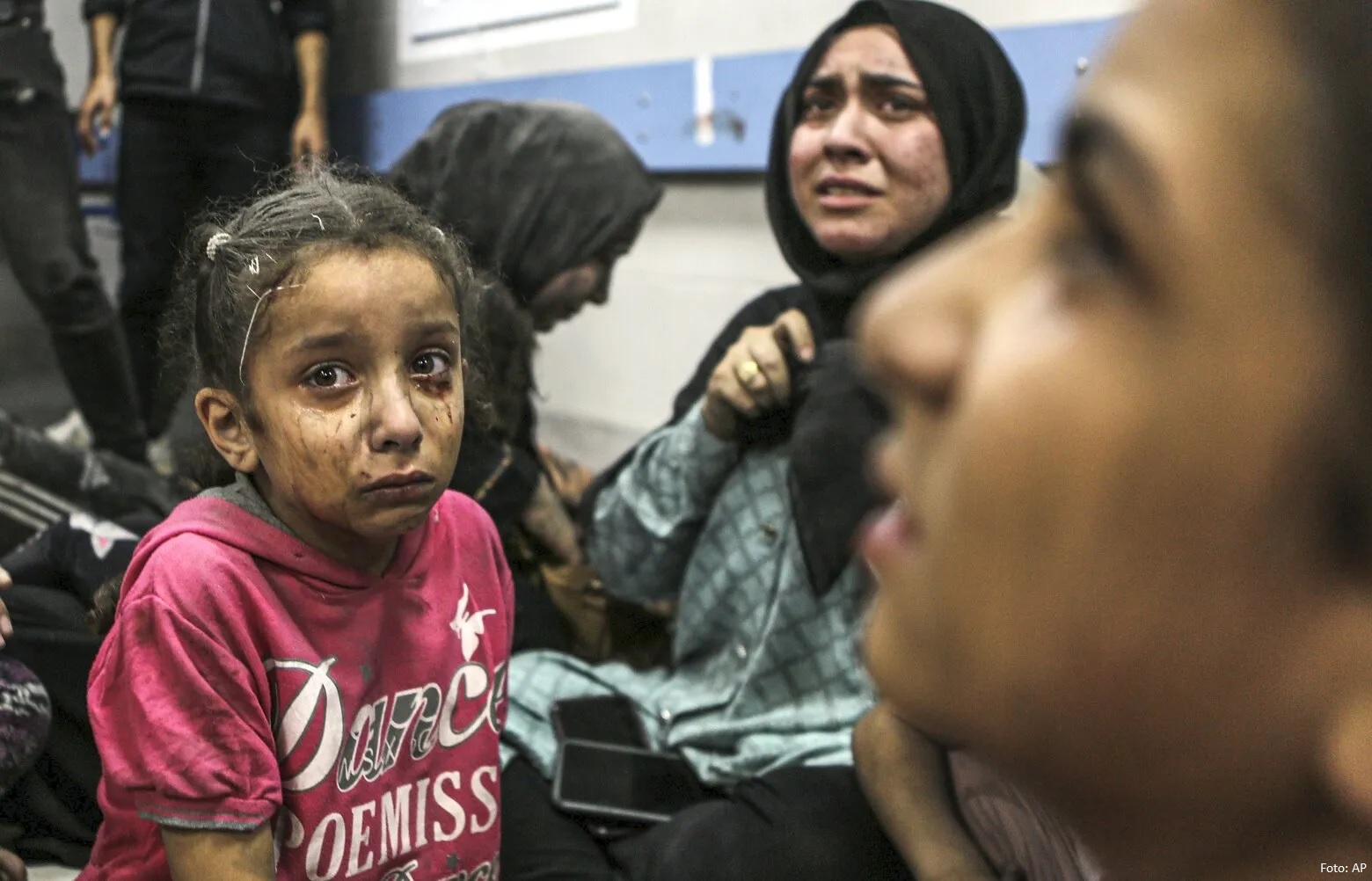 Shtetet që shpallën ditë zie pas shpërthimit të spitalit në Gaza