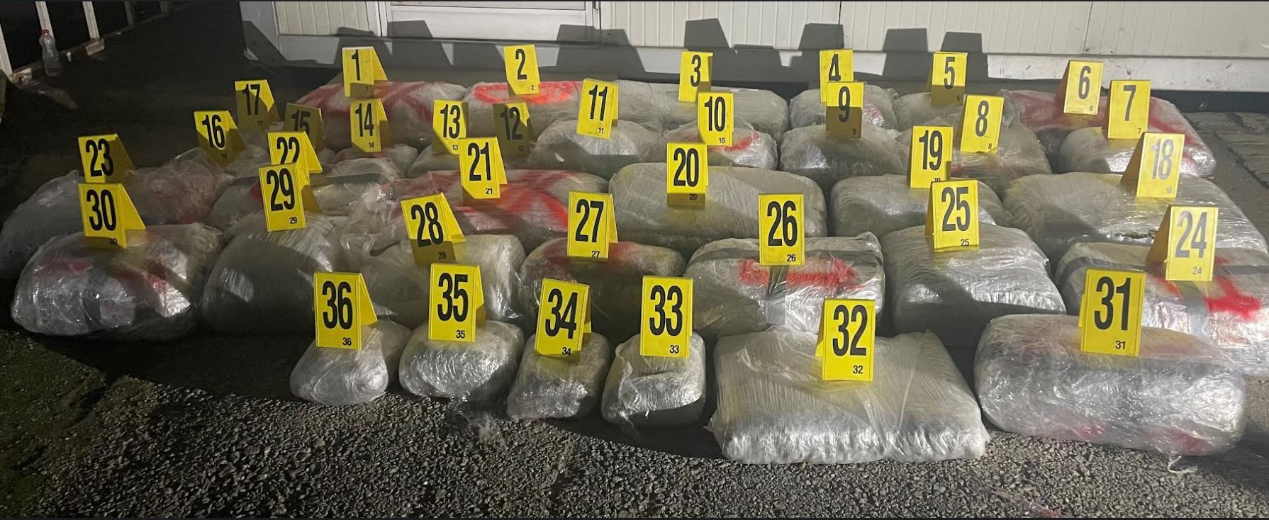 Arrestohen dy vetë në kufi me Serbinë për 182 kilogramë kanabis