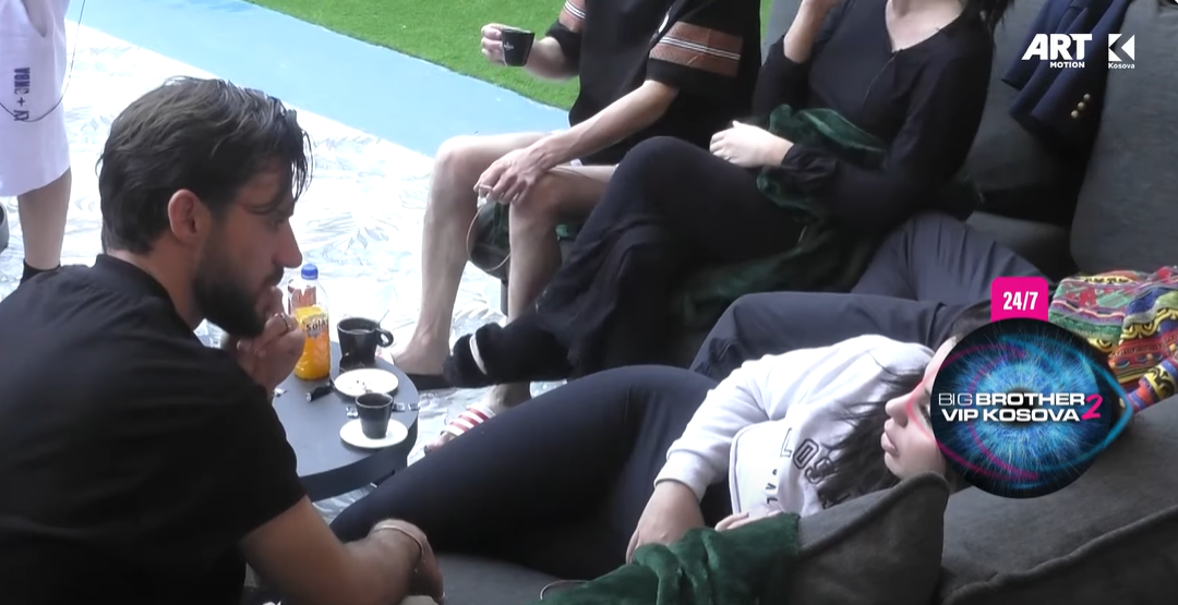 Linda Halimi për rininë shqiptare: Më e shëndoshë se e popujve të tjerë (VIDEO)