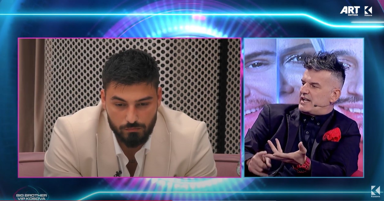"Nuk jeni as në kishë e as në xhami" - Mane i fton banorët të flirtojnë mes vete (VIDEO)
