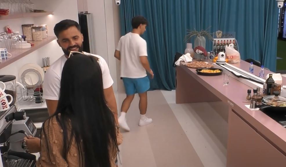 "Do ta martojmë vajzën tënde në Prishtinë", Meti i drejtohet nënës së Albës (VIDEO)