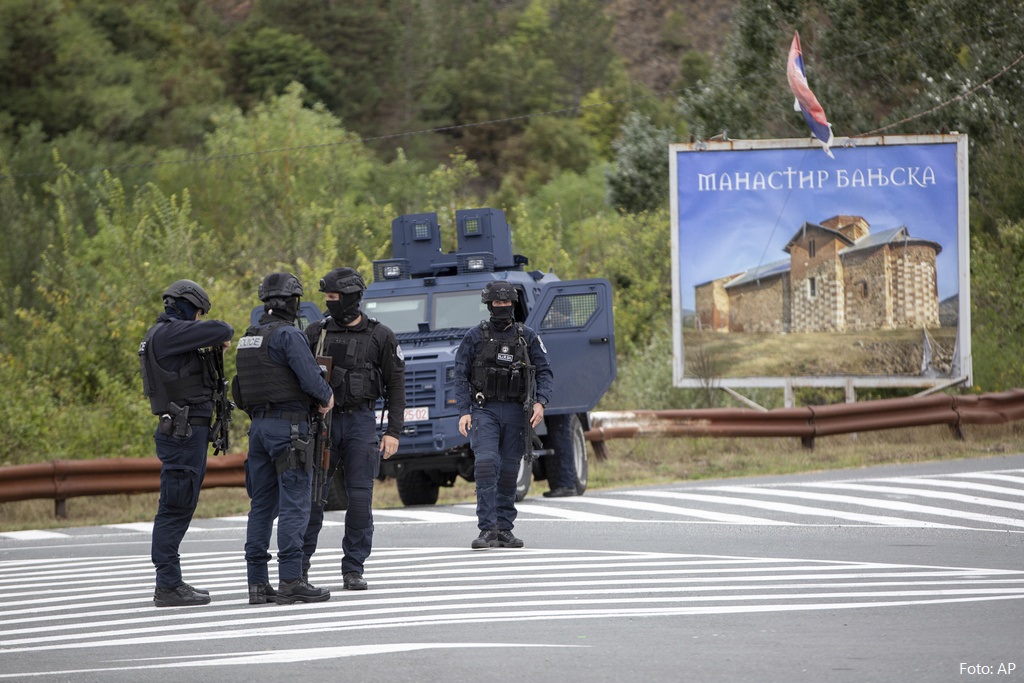 Specialistë të EULEX-it ndihmojnë policët kosovarë në veri