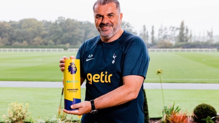 Postecoglou në mesin e të mëdhenjve