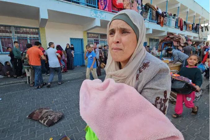 ‘Të paktën 50’ të vdekur nga sulmi izraelit në shkollën e Gazës